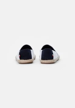Pier One Espadrilles Soldes Chaussures Basses Rond Unisex -Pier One Boutique 00139fe468ac4c6097c5d786f56cf527