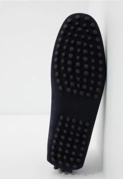 Prix Abordable Pier One Mocassins Chaussures Basses Carré Homme -Pier One Boutique 031be111a0e641f88c5e147cc6c18357