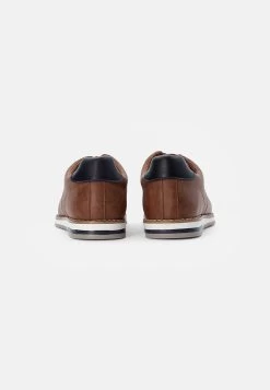 Prix Sympa Pier One Chaussures à Lacets Derbies, Richelieus & Chaussures Bateau Rond Homme -Pier One Boutique 09216a4fcb3e4b0f82cdecb04180691e