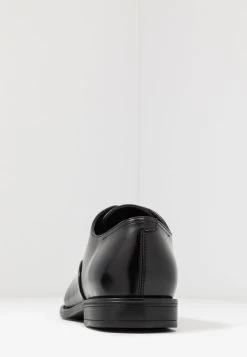 Pier One Plus Bas Prix De Vente Derbies & Richelieus Chaussures De Ville Rond Homme -Pier One Boutique 0bffac01910943f6a72f340fdfe4150b