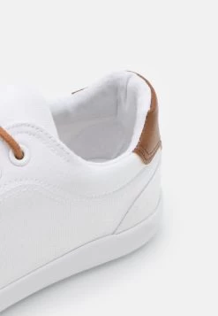 Prix D’Amis Pier One Baskets Basses Baskets & Sneakers Rond Homme -Pier One Boutique 0c05bc569e2446ac8242124e51310513