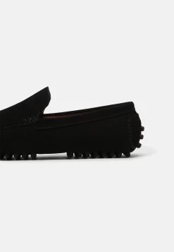 Pier One Mocassins Prix Avantageux Chaussures Basses Rond Homme -Pier One Boutique 0cb2c4eaf95a4aa992a137965ccc091a