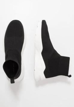 Pier One Prix Sacrifiés Baskets Montantes Baskets & Sneakers Rond Homme 13 Pier One Prix Sacrifiés Baskets Montantes Baskets & Sneakers Rond Homme -Pier One Boutique 10ccf7ff9f224e04a47124c133fa2a1f