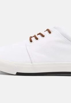 Prix Malin Pier One UNISEX – Baskets Basses Sneakers Rond 13 Prix Malin Pier One UNISEX – Baskets Basses Sneakers Rond -Pier One Boutique 125731c9daa44cb2827bff66dde50aea