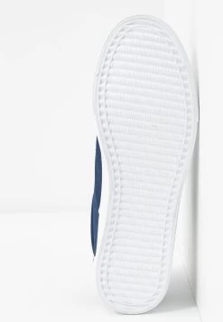 Pier One Vendre-Réclame Baskets Basses Baskets & Sneakers Rond Homme -Pier One Boutique 161a1d8fc31942598ab413786e0e78ff