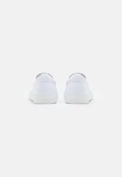 Pier One Discount En Ligne UNISEX – Baskets Basses Mocassins Et Loafers Rond -Pier One Boutique 25b3218d1bb248fb8f0d6a0b19f5af87
