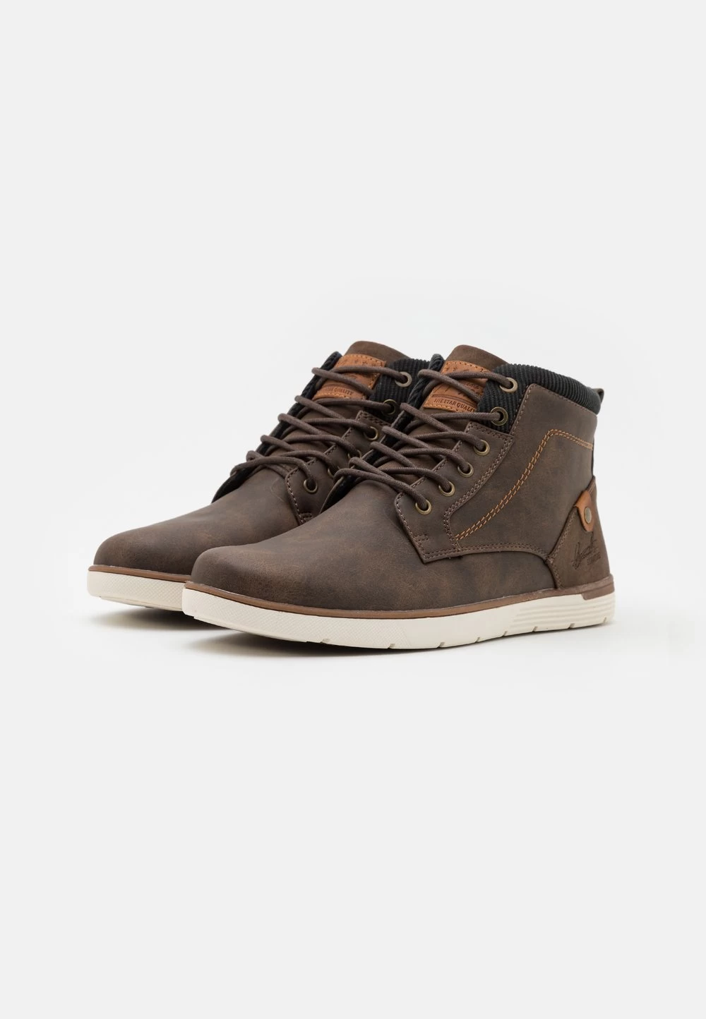 Prix Compétitif Pier One Baskets Montantes Baskets & Sneakers Rond Homme 2 Prix Compétitif Pier One Baskets Montantes Baskets & Sneakers Rond Homme – Image 2