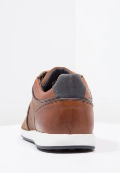 Pier One LEATHER – Baskets Basses Pas Cher Sneakers Rond Homme -Pier One Boutique 2ec4153ddfae4027a27fd7e41e29bb3a