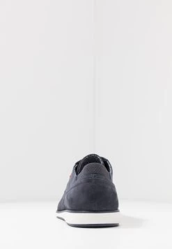 Pier One Assurance De L’Authenticité LEATHER – Chaussures à Lacets Derbies Et Richelieus Rond Homme -Pier One Boutique 3ac4b44ae6a94d69be5b1d9987e8f715