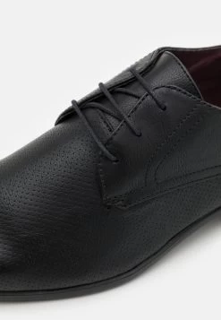 Qualité Fiable Pier One Derbies Chaussures De Ville Rond Homme 11 Qualité Fiable Pier One Derbies Chaussures De Ville Rond Homme -Pier One Boutique 3f4f8c4cd4f54633afd7290f5e03c8aa
