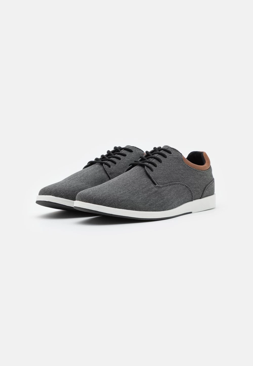Pier One Prix Gelé Chaussures à Lacets Derbies, Richelieus & Chaussures Bateau Rond Homme 2 Pier One Prix Gelé Chaussures à Lacets Derbies, Richelieus & Chaussures Bateau Rond Homme – Image 2