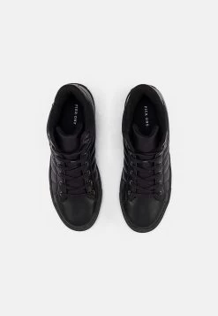 Pier One Baskets Montantes Prix Sacrifiés Baskets & Sneakers Rond Unisex 9 Pier One Baskets Montantes Prix Sacrifiés Baskets & Sneakers Rond Unisex -Pier One Boutique 50dfe8febc8041feb444e8fc665f3f21