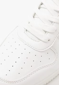 Prix Cassé Pier One Baskets Basses Baskets & Sneakers Rond Homme 12 Prix Cassé Pier One Baskets Basses Baskets & Sneakers Rond Homme -Pier One Boutique 5d5cc800ab00419eb9df0507ab30de3a