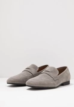 Prix Cassé Pier One Mocassins Chaussures De Ville Carré Homme -Pier One Boutique 5edb9bc27b2e427b82b125a49a939e5e