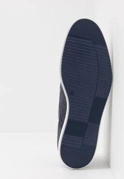 Pier One Assurance De L’Authenticité LEATHER – Chaussures à Lacets Derbies Et Richelieus Rond Homme -Pier One Boutique 64d9e5dca7c3413b89d3d853220b5e35