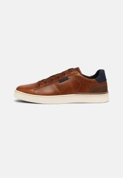 Pier One Pas Cher Baskets Basses Sneakers Rond Homme