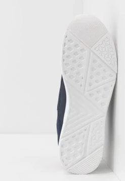 Pier One Baskets Basses Prix Imbattable Baskets & Sneakers Rond Homme -Pier One Boutique 78afe02bdae0491295e20b6f68b76cd3