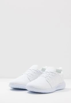 Pier One UNISEX – Baskets Basses Qualité Garantie 100% Baskets & Sneakers Rond Homme -Pier One Boutique 79c86406c8524503a4b3164cb63e62b6