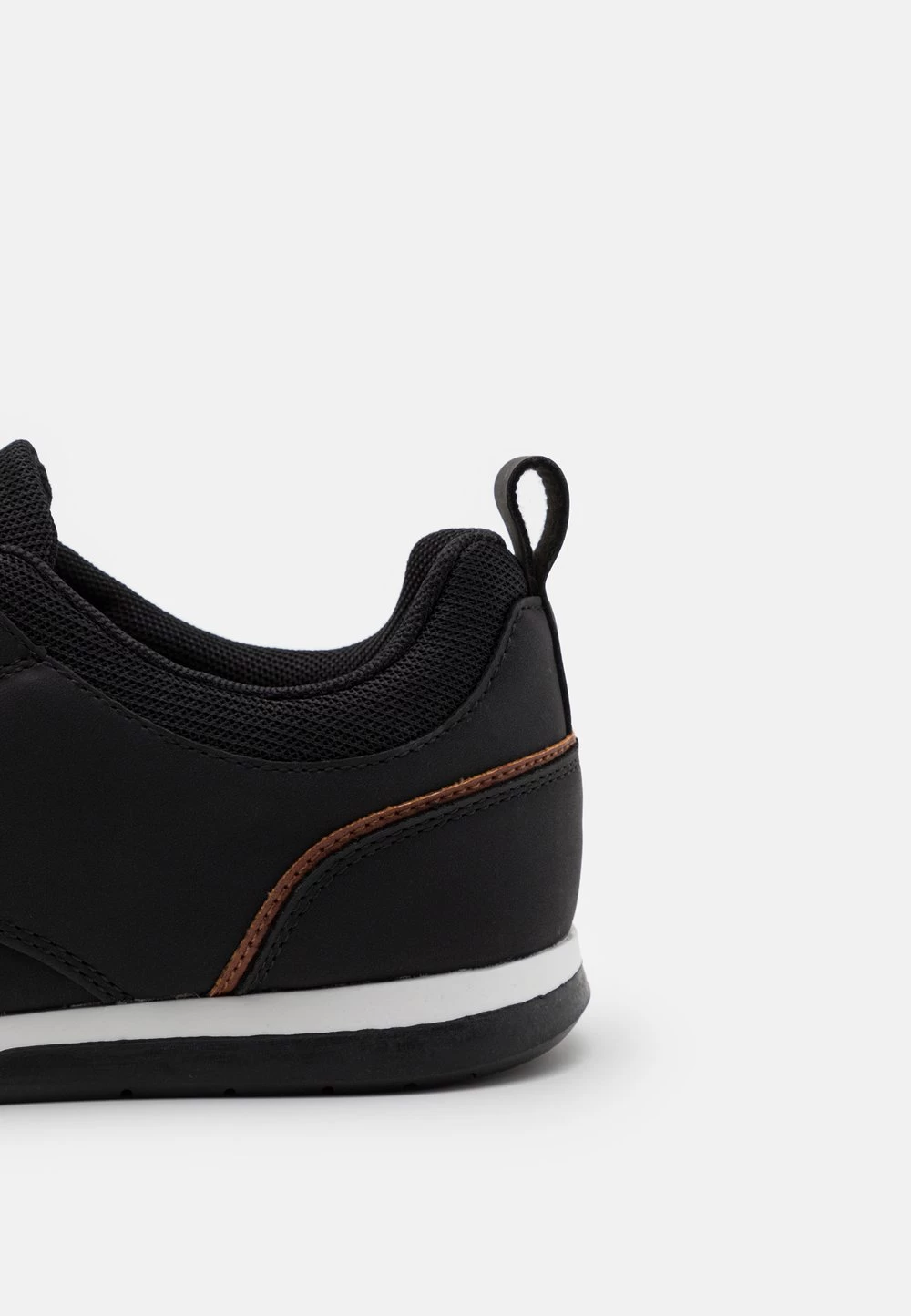 Qualité Excellente Pier One Chaussures à Lacets Derbies, Richelieus & Chaussures Bateau Rond Homme 6 Qualité Excellente Pier One Chaussures à Lacets Derbies, Richelieus & Chaussures Bateau Rond Homme – Image 6