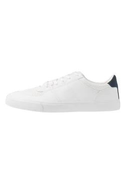 Pier One UNISEX – Baskets Basses Assurance De L’Authenticité Sneakers Rond -Pier One Boutique 8877700bf4cd4295b58a412f0d8751f6