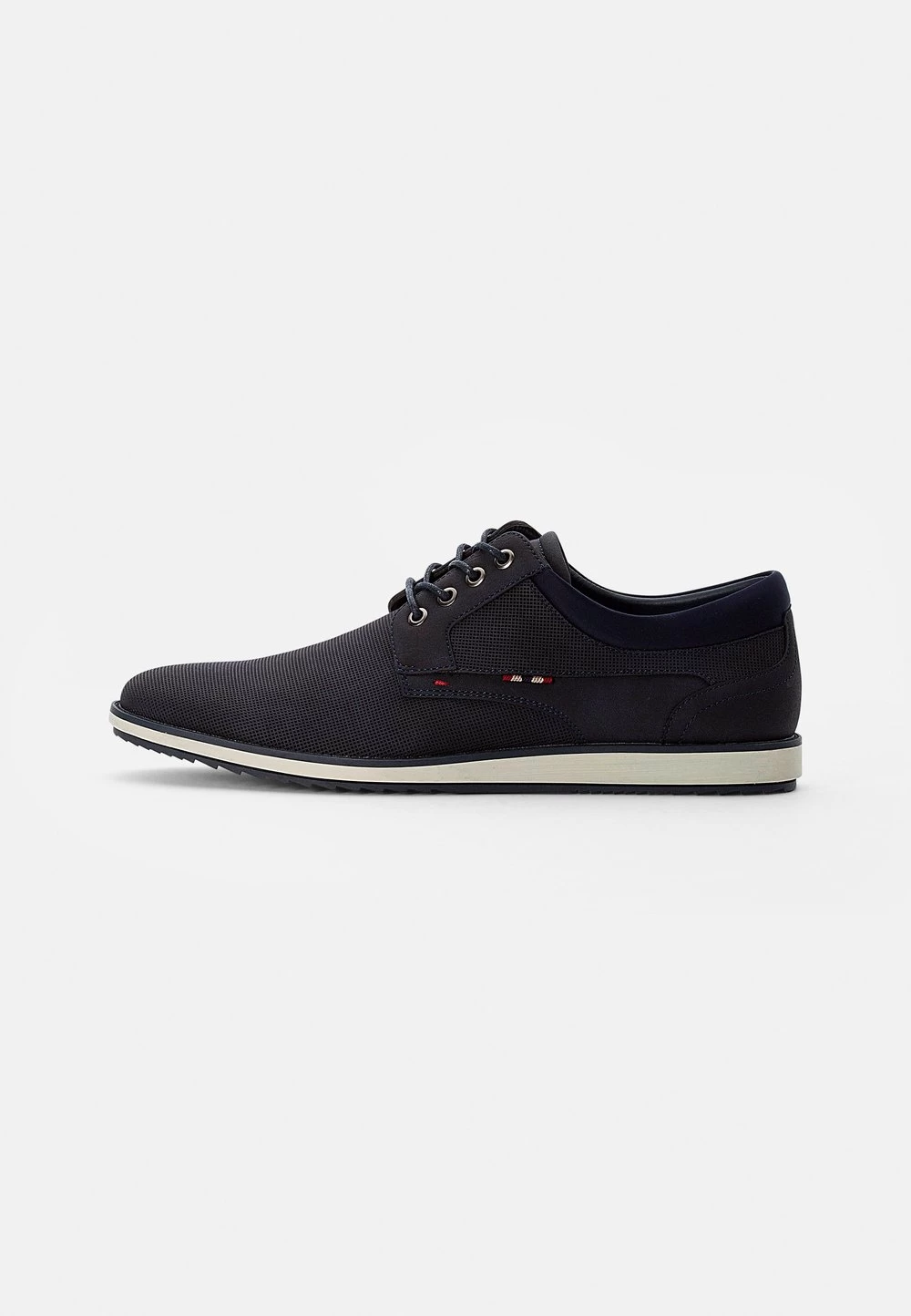 Prix Malin Pier One Chaussures à Lacets Derbies, Richelieus & Chaussures Bateau Rond Homme 7 Prix Malin Pier One Chaussures à Lacets Derbies, Richelieus & Chaussures Bateau Rond Homme – Image 7