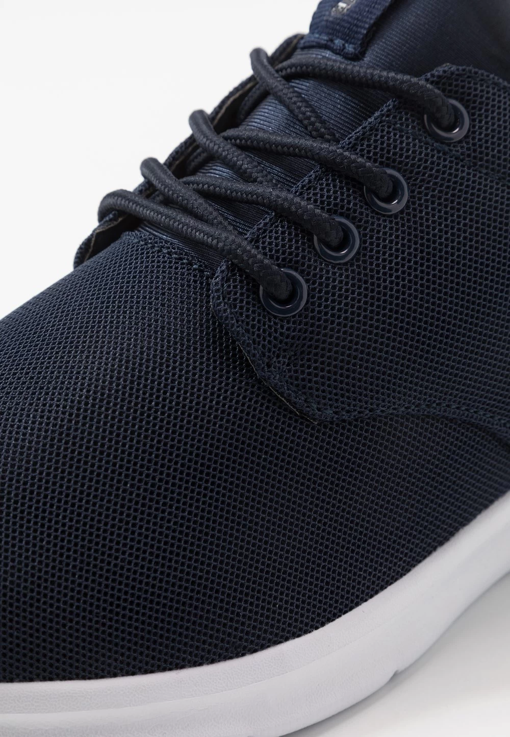 Prix Cassé Pier One Baskets Basses Baskets & Sneakers Rond Unisex 6 Prix Cassé Pier One Baskets Basses Baskets & Sneakers Rond Unisex – Image 6