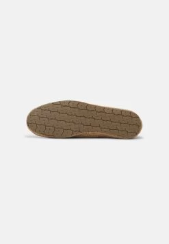 Pier One UNISEX – Espadrilles Prix Affortable Chaussures Basses Rond Homme -Pier One Boutique 95daf5eac59f4252b2e759951a909dda
