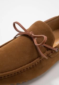 Pier One Prix D’Amis Mocassins Chaussures Basses Carré Homme -Pier One Boutique 98f96750f62b46fea3bda6e28bed6186