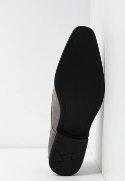 Prix Compétitif Pier One Derbies & Richelieus Chaussures De Ville Carré Homme -Pier One Boutique 9b9a15abc5c549fc975b6d6e0e5f54dc