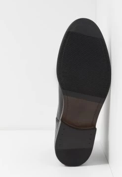 Pier One Bottines Prix Exclusifs Bottes Rond Homme -Pier One Boutique 9bf8e581c8044edb92685374795d783a