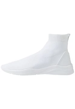 Prix Usine Pier One Baskets Montantes Sneakers Rond Homme -Pier One Boutique a440b17d40e44cdb9a113578314d28f3