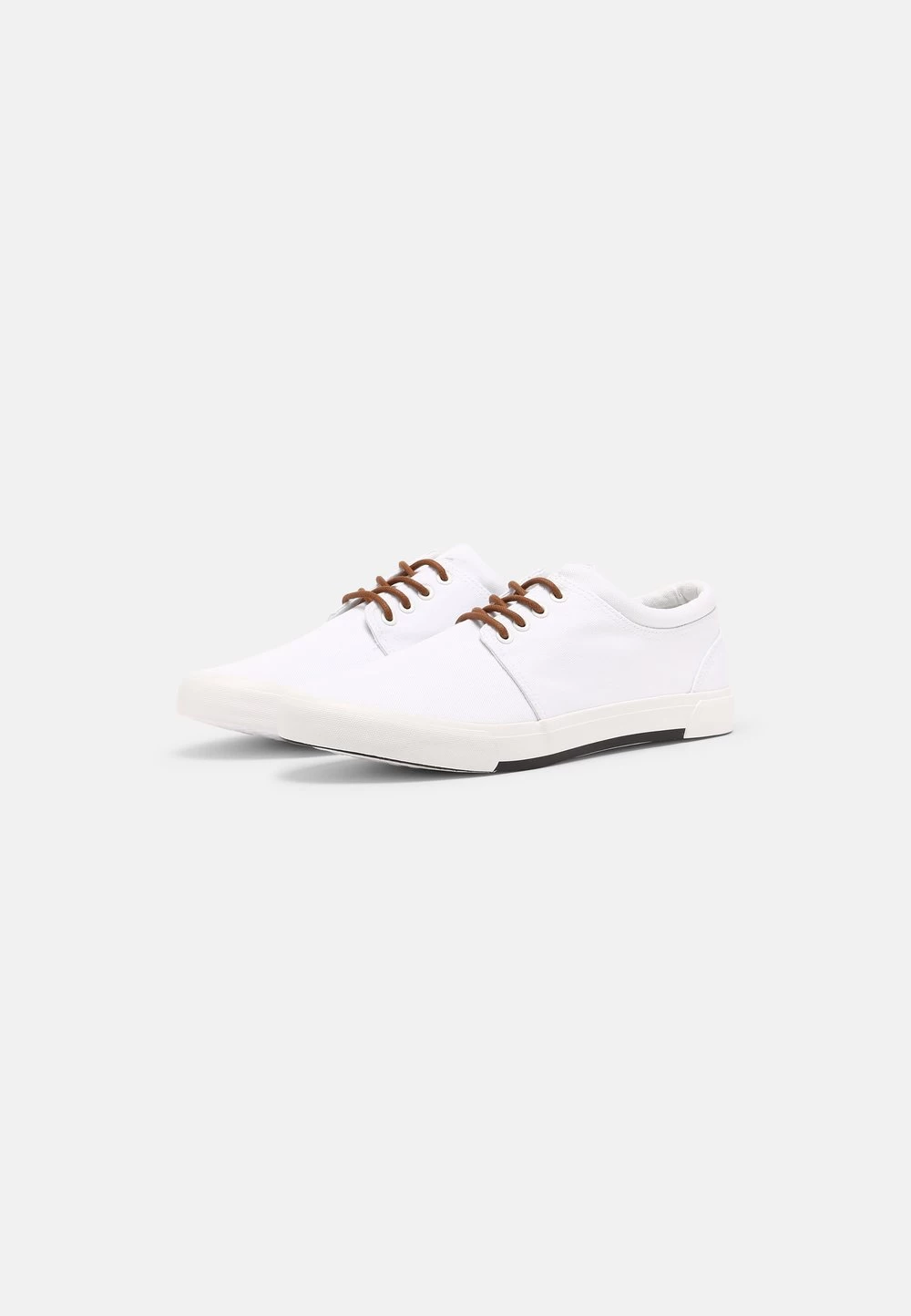 Prix Malin Pier One UNISEX – Baskets Basses Sneakers Rond 2 Prix Malin Pier One UNISEX – Baskets Basses Sneakers Rond – Image 2