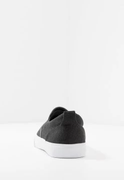 Pier One UNISEX – Mocassins Soldes En Ligne Mocassins Et Loafers Rond 10 Pier One UNISEX – Mocassins Soldes En Ligne Mocassins Et Loafers Rond -Pier One Boutique ac0647b096e043ea8dec944e8ba93f6a