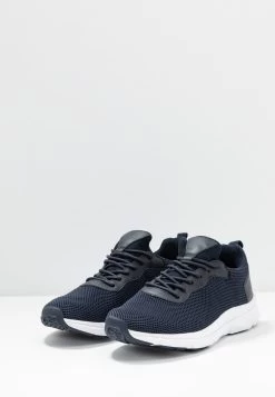 Pier One Prix Compétitif Baskets Basses Baskets & Sneakers Rond Homme 10 Pier One Prix Compétitif Baskets Basses Baskets & Sneakers Rond Homme -Pier One Boutique ac5ff74606964ecc8e6bb5397c0c7245