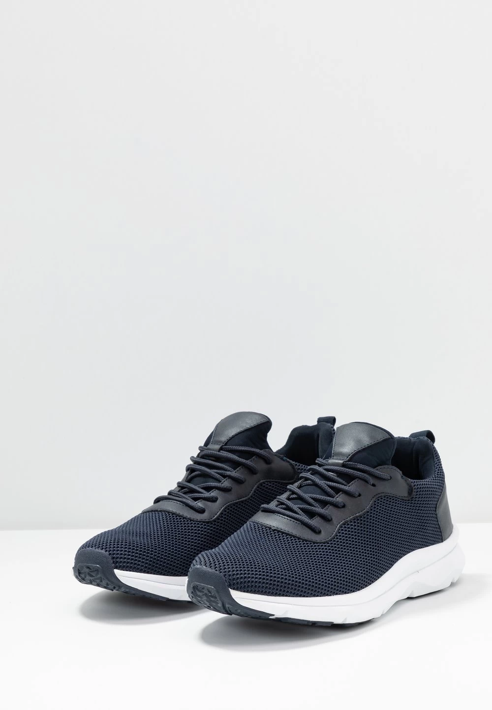 Pier One Prix Compétitif Baskets Basses Baskets & Sneakers Rond Homme 3 Pier One Prix Compétitif Baskets Basses Baskets & Sneakers Rond Homme – Image 3