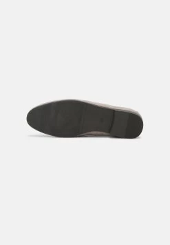 Discount En Ligne Pier One Mocassins Chaussures De Ville Rond Homme -Pier One Boutique ac6e25a0bfeb44359d469ec898a8fb50