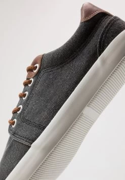 Prix Avantageux Pier One UNISEX – Baskets Basses Sneakers Rond -Pier One Boutique b0486533529945a7a0831c8efde74bfb