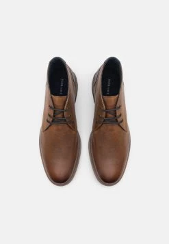 Prix Ourlé Pier One LEATHER – Chaussures à Lacets Derbies, Richelieus & Chaussures Bateau Rond Homme 9 Prix Ourlé Pier One LEATHER – Chaussures à Lacets Derbies, Richelieus & Chaussures Bateau Rond Homme -Pier One Boutique b0ef8e001470436daae3f8418a75a7b8