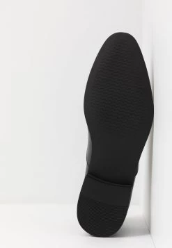 Pier One Plus Bas Prix De Vente Derbies & Richelieus Chaussures De Ville Rond Homme -Pier One Boutique bebfdae1c7934e1ab2ffefceea3e43a8