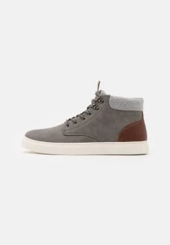 Pier One Baskets Montantes Prix Imbattable Sneakers Rond Homme