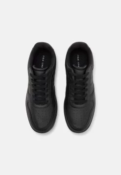 Prix Dynamité Pier One Baskets Basses Baskets & Sneakers Rond Homme 10 Prix Dynamité Pier One Baskets Basses Baskets & Sneakers Rond Homme -Pier One Boutique cc4cdbe3e6b94d9da72a1398389bf775