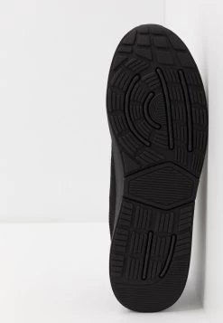 Pier One Prix De Lancement UNISEX – Baskets Basses Sneakers Rond -Pier One Boutique d1f1e40e564a4b54b50b558d37bbe2de