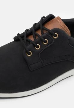 Prix Imbattable Pier One Chaussures à Lacets Derbies, Richelieus & Chaussures Bateau Rond Homme -Pier One Boutique db0ae7a8aad84ab4857c5495aab7f97e