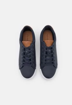 Pier One UNISEX – Baskets Basses Prix Affortable Baskets & Sneakers Rond 9 Pier One UNISEX – Baskets Basses Prix Affortable Baskets & Sneakers Rond -Pier One Boutique dde1a6be0496423f93bcf74b668e074a