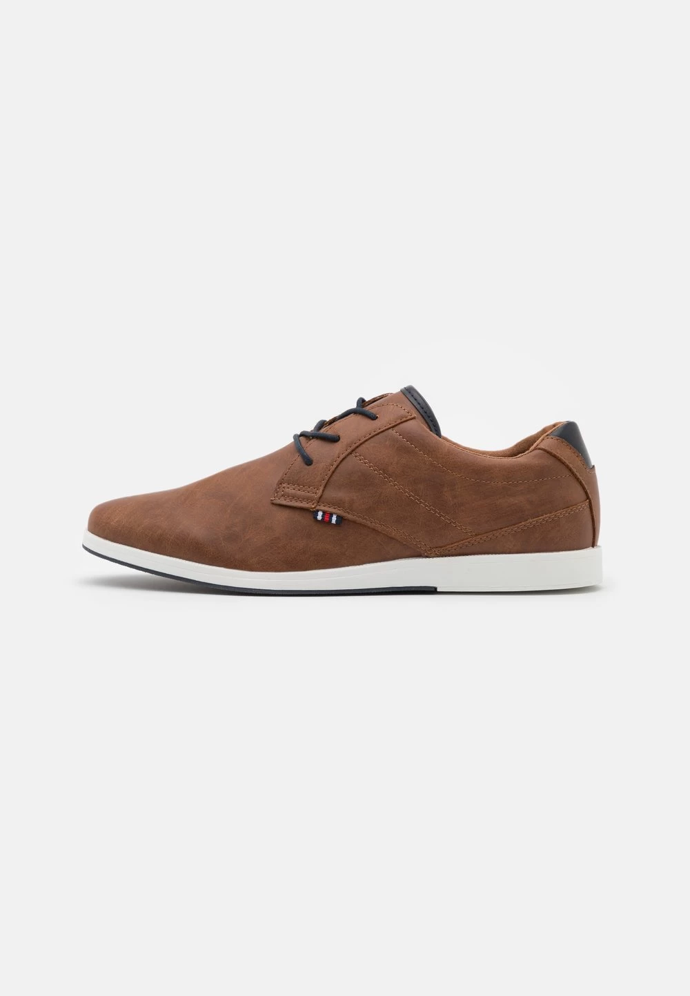 Pier One Prix Distinctifs Chaussures à Lacets Derbies, Richelieus & Chaussures Bateau Rond Homme 1 Pier One Prix Distinctifs Chaussures à Lacets Derbies, Richelieus & Chaussures Bateau Rond Homme