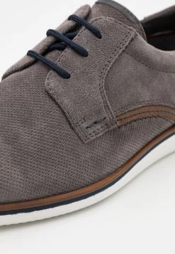 Pier One Prix Incroyables LEATHER – Chaussures à Lacets Derbies Et Richelieus Rond Homme 12 Pier One Prix Incroyables LEATHER – Chaussures à Lacets Derbies Et Richelieus Rond Homme -Pier One Boutique e772f1c54e8241c7a9325351bab7ca7f