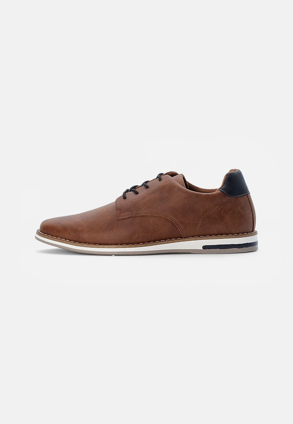 Bas Prix Pier One Chaussures à Lacets Derbies, Richelieus & Chaussures Bateau Rond Homme 7 Bas Prix Pier One Chaussures à Lacets Derbies, Richelieus & Chaussures Bateau Rond Homme – Image 7
