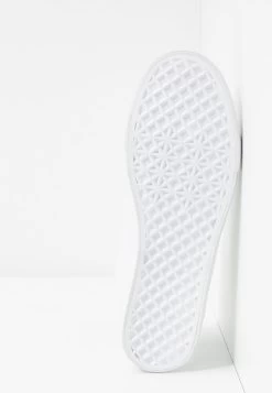 Pier One UNISEX – Baskets Basses Faible Prix Sneakers Rond -Pier One Boutique f00d610d7f414f1dafb367fbae3fa4b4