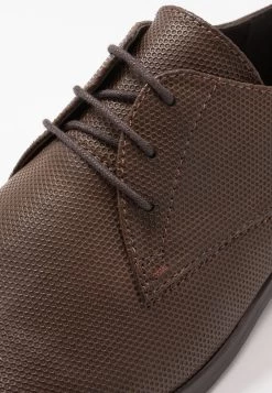 Qualité Absolue Pier One Derbies & Richelieus Derbies Et Richelieus Carré Homme -Pier One Boutique f0cdcb69889340eea5ba095be9bcd68e