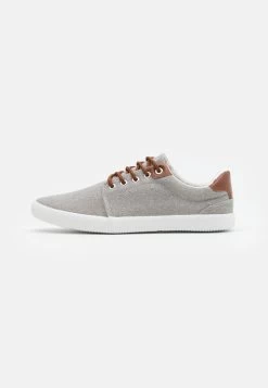 Prix Avantageux Pier One UNISEX – Baskets Basses Sneakers Rond -Pier One Boutique fa3455bcb8014f2fa0b8ab23f1a9bc93 1